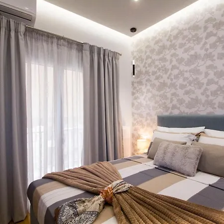 Luxurious Apt Near Ampelokipoi Metro Station 雅典 Exterior photo